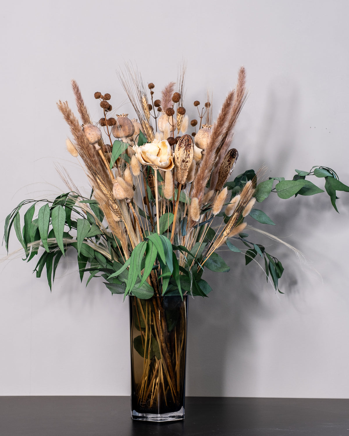 Galaxy Bouquet – Dried Bouquet with Color Details