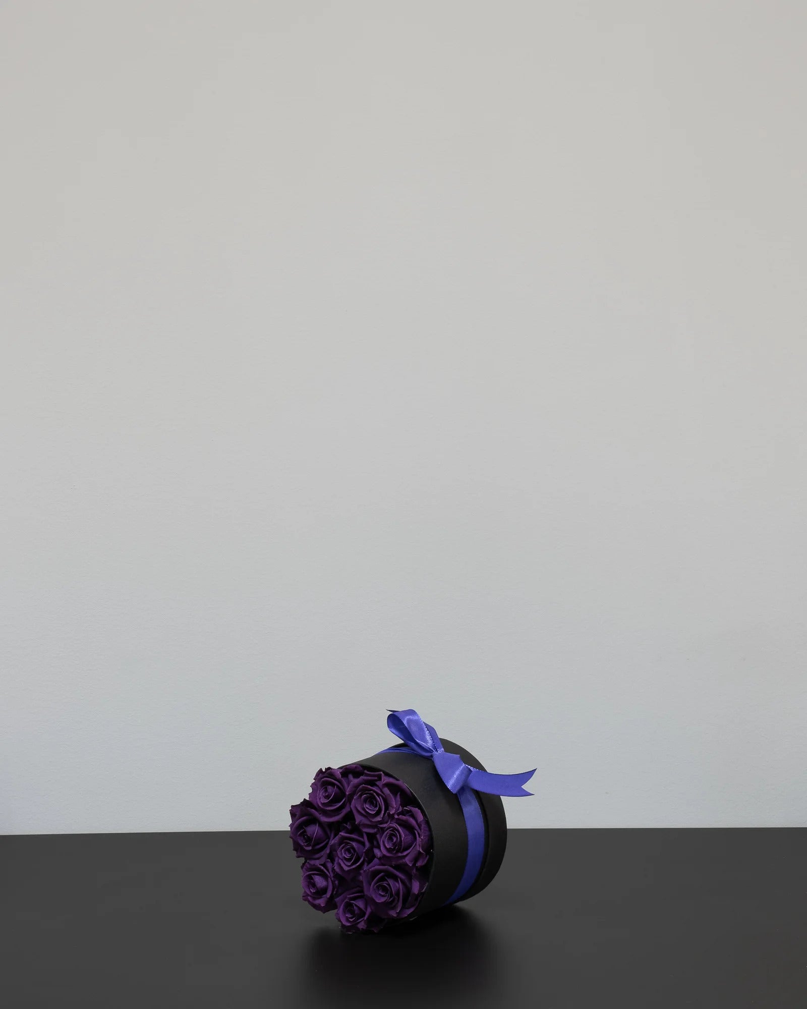Konserverade rosor i Evighetsros Rosbox Rund från Forever Flora