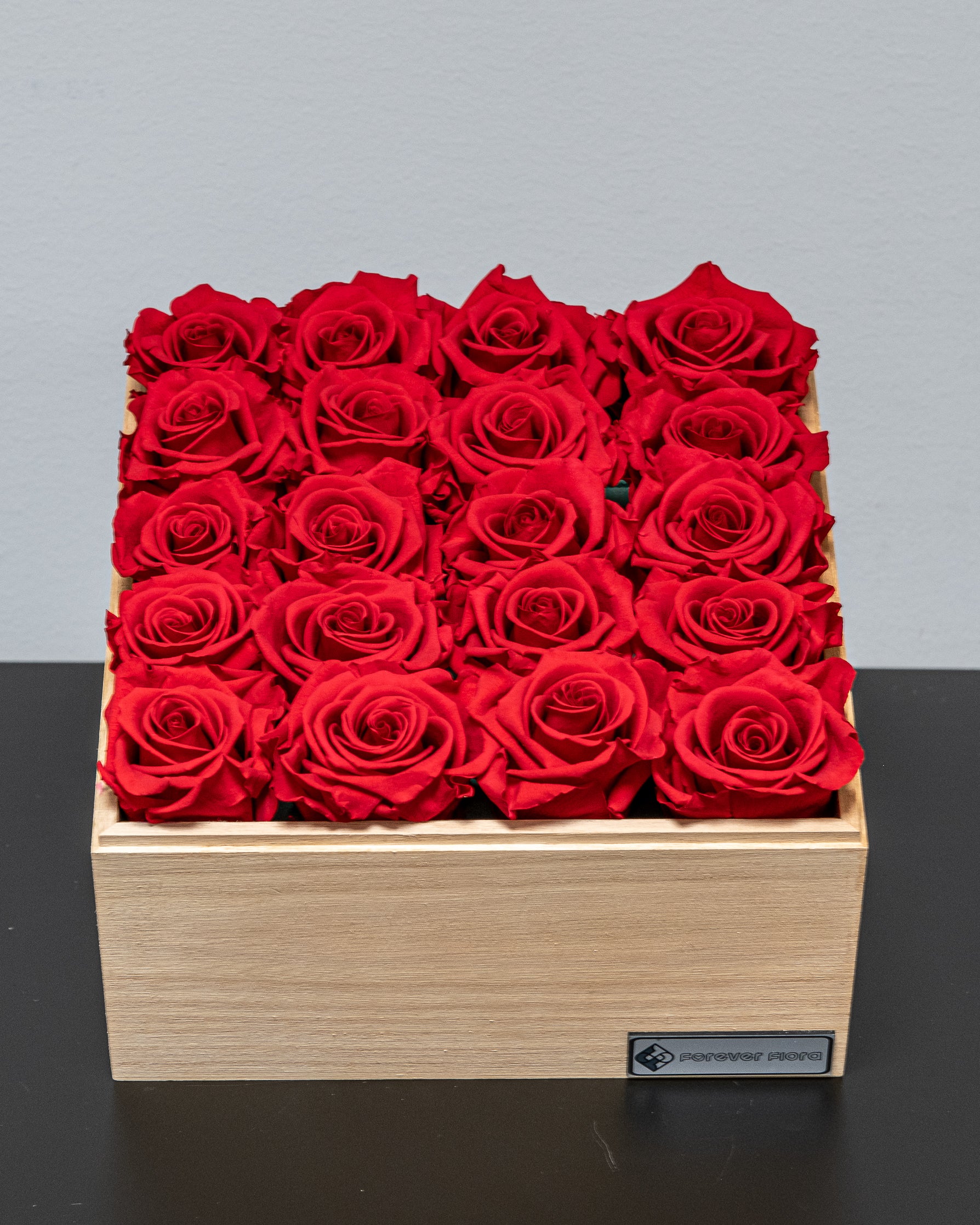 Evighedsrose Boks i Træ – Stor Roseboks